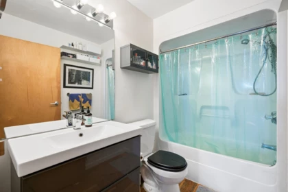 Guest Bathroom Photo of 321 2556 E Hastings Street, Vancouver, BC