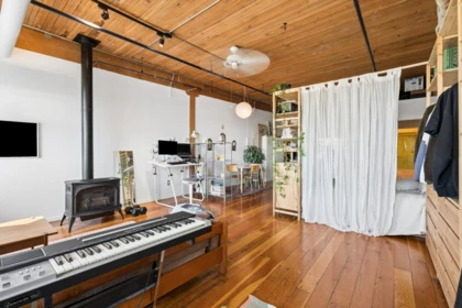 Kitchen Photo of 321 2556 E Hastings Street, Vancouver, BC