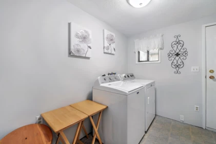 Basement Recreation Room Photo of 240 27111 Avenue, Langley, BC