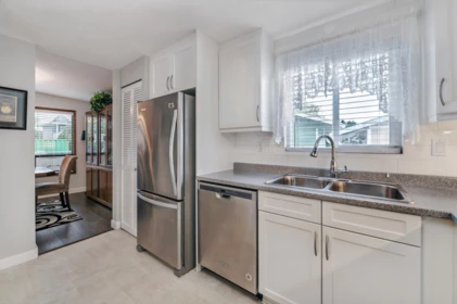 Guest Bathroom Photo of 240 27111 Avenue, Langley, BC