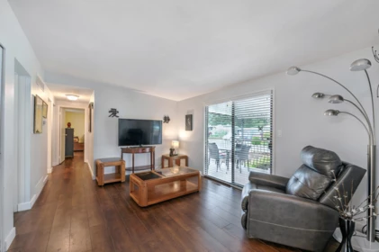 Primary Bedroom Photo of 240 27111 Avenue, Langley, BC