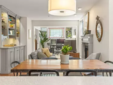 Breakfast Nook Photo of 232 W 14th Avenue, Vancouver, BC