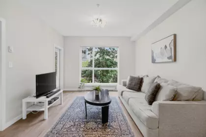 Breakfast Nook Photo of 211 13768 108 Avenue, Surrey, BC