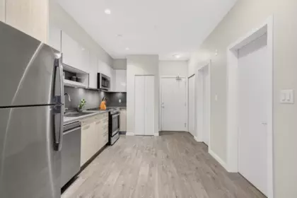 Kitchen Island Photo of 211 13768 108 Avenue, Surrey, BC