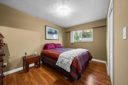 Powder Room Photo of 20128 43 Avenue, Langley, BC