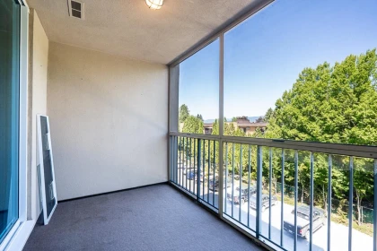 Garden / Landscaping Photo of 311 12148 224 Street, Maple Ridge, BC