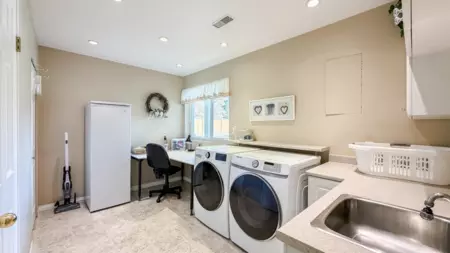 Mudroom Photo of 10571 Trepassey Drive, Richmond, BC