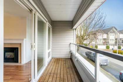 Hallway Photo of 208 4989 47 Avenue, Ladner, BC