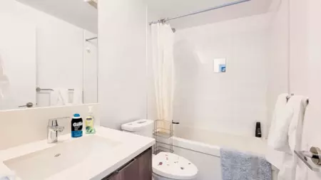 Walk-In Closet Photo of 4003 4900 Lennox Lane, Burnaby, BC