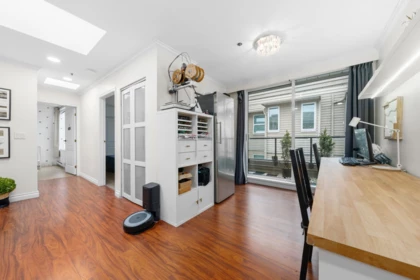 Basement Recreation Room Photo of 305 1318 W 6th Avenue, Vancouver, BC