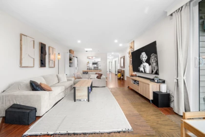 Kitchen Photo of 305 1318 W 6th Avenue, Vancouver, BC