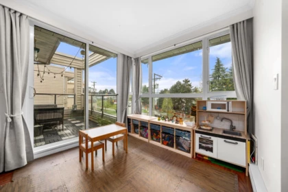 Street View Photo of 305 1318 W 6th Avenue, Vancouver, BC