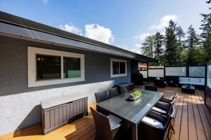 Garden / Landscaping Photo of 2549 Bendale Road, North Vancouver, BC