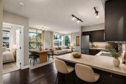 425 9009 Cornerstone Mews, Burnaby, BC, Burnaby — Apartment/Condo for sale