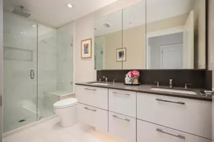 Laundry Room Photo of 1307 3487 Binning Road, Vancouver, BC