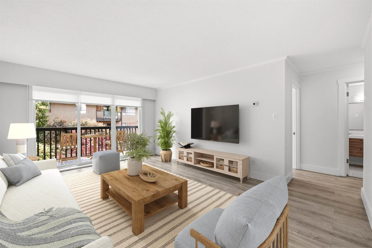 Family Room Photo of 112 211 W 3rd Street, North Vancouver, BC