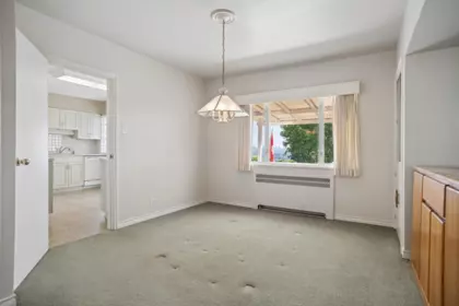 Breakfast Nook Photo of 657 E Keith Road, North Vancouver, BC
