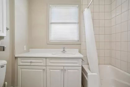 Office / Den Photo of 657 E Keith Road, North Vancouver, BC