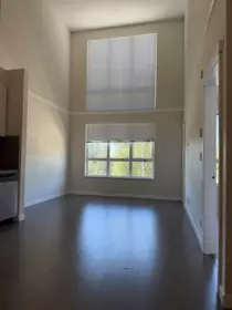 518 9877 University Crescent, Burnaby, BC, Burnaby — Apartment/Condo for sale