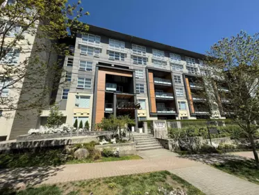 518 9877 University Crescent, Burnaby, BC, Burnaby — Apartment/Condo for sale
