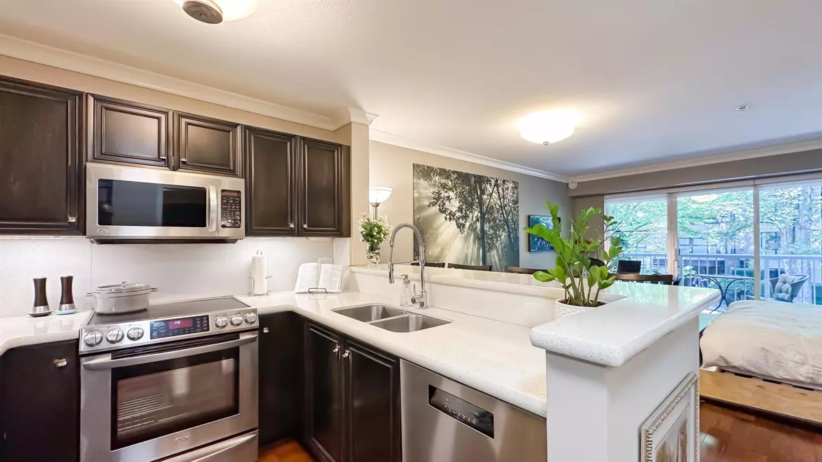 Family Room Photo of 204 2628 Yew Street, Vancouver, BC