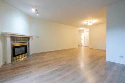 Loft / Bonus Room Photo of 203 515 Whiting Way, Coquitlam, BC