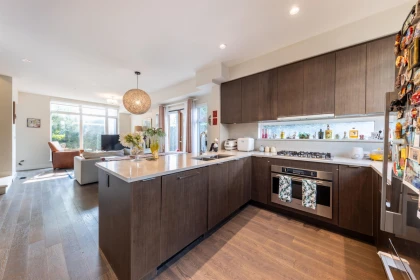 Breakfast Nook Photo of 979 W 46th Avenue, Vancouver, BC