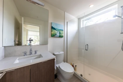 Hallway Photo of 979 W 46th Avenue, Vancouver, BC