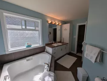 Powder Room Photo of 44582 Monte Vista Drive, Sardis, BC