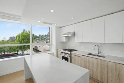 414 423 6th Street, West Vancouver, BC, West Vancouver — Apartment/Condo for sale