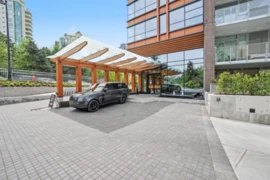 414 423 6th Street, West Vancouver, BC