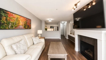 Kitchen Photo of 306 2393 Welcher Avenue, Port Coquitlam, BC