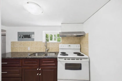 Office / Den Photo of 1011 Auckland Street, New Westminster, BC