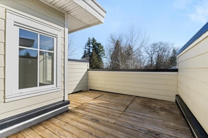 Garage Interior Photo of 2 15588 32 Avenue, Surrey, BC
