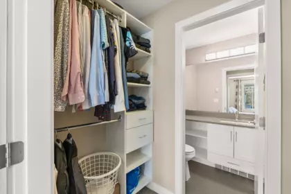 Guest Bathroom Photo of 2 15588 32 Avenue, Surrey, BC