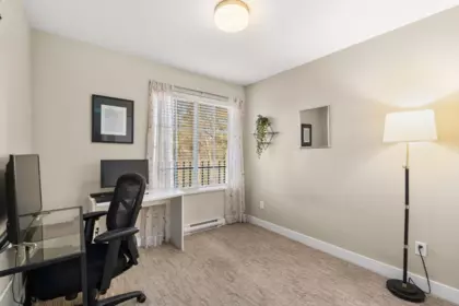 Office / Den Photo of 2 15588 32 Avenue, Surrey, BC