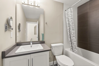 Powder Room Photo of 2 15588 32 Avenue, Surrey, BC