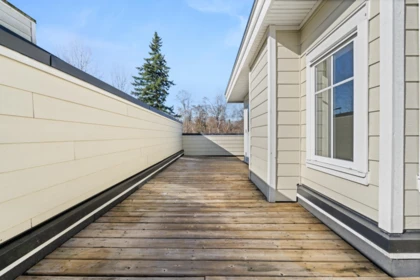 Staircase Photo of 2 15588 32 Avenue, Surrey, BC