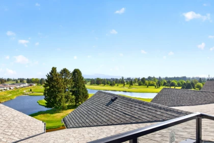 Garden / Landscaping Photo of 433 19673 Meadow Gardens Way, Pitt Meadows, BC
