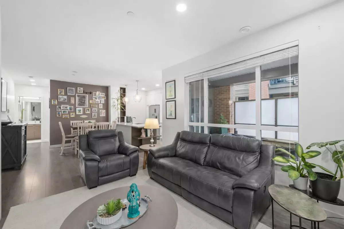 Living Room Photo of 110 33540 Mayfair Avenue, Abbotsford, BC