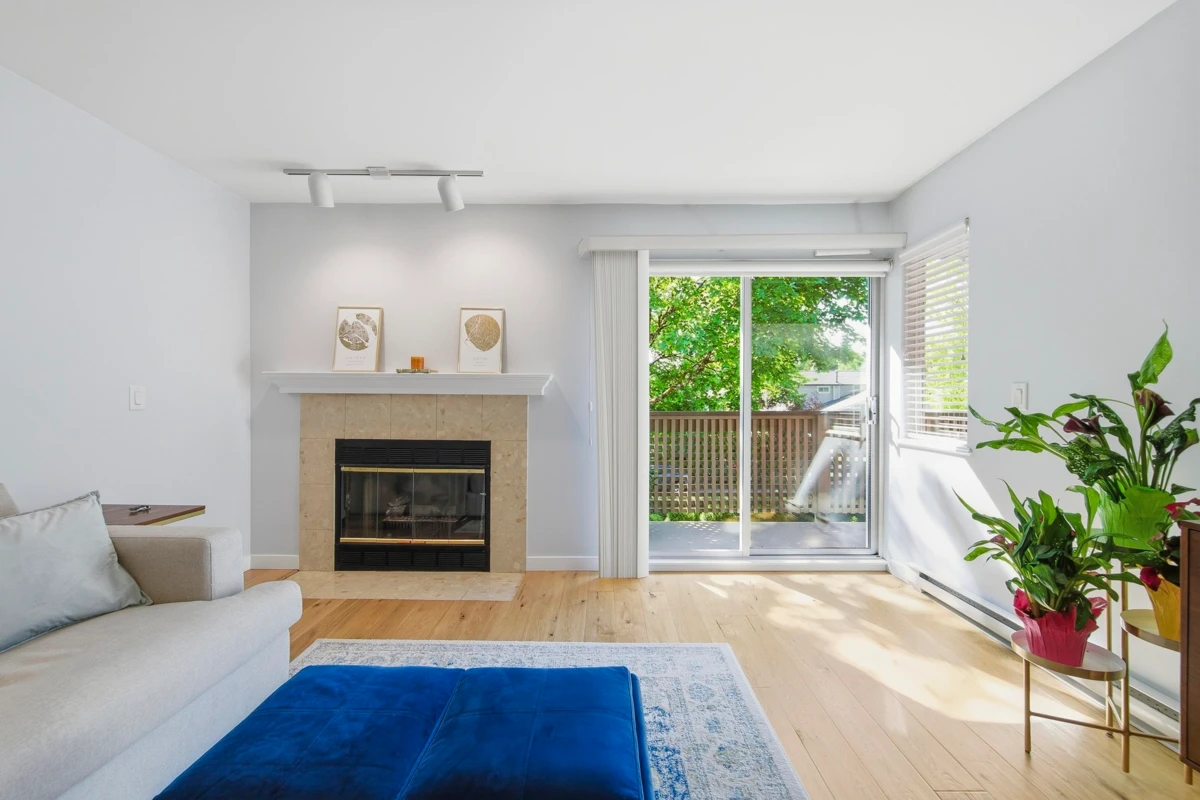 Family Room Photo of 836 Roche Point Drive, North Vancouver, BC