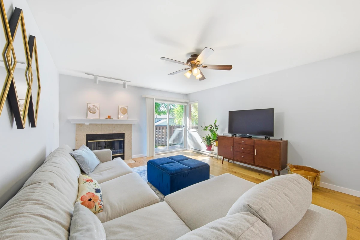 Living Room Photo of 836 Roche Point Drive, North Vancouver, BC