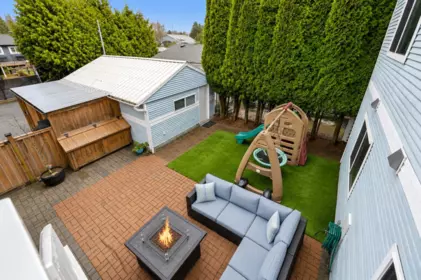 Aerial View of 33477 7th Avenue, Mission, BC