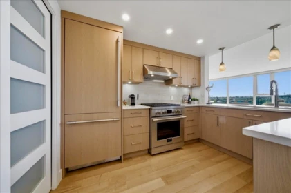 Breakfast Nook Photo of 803 455 Beach Crescent, Vancouver, BC