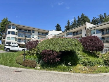 Outdoor Deck Photo of 401 1350 Vidal Street, White Rock, BC