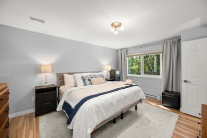 Hallway Photo of 23216 121a Avenue, Maple Ridge, BC