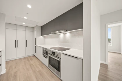 Kitchen Island Photo of 1204 567 Emerson Street, Coquitlam, BC