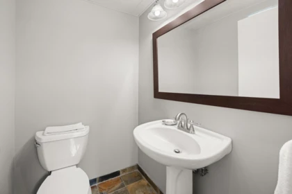 Hallway Photo of 15464 Poplar Street, Surrey, BC