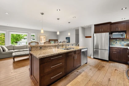 Primary Bedroom Photo of 15464 Poplar Street, Surrey, BC
