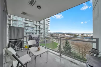 Hallway Photo of 307 200 Nelson's Crescent, New Westminster, BC